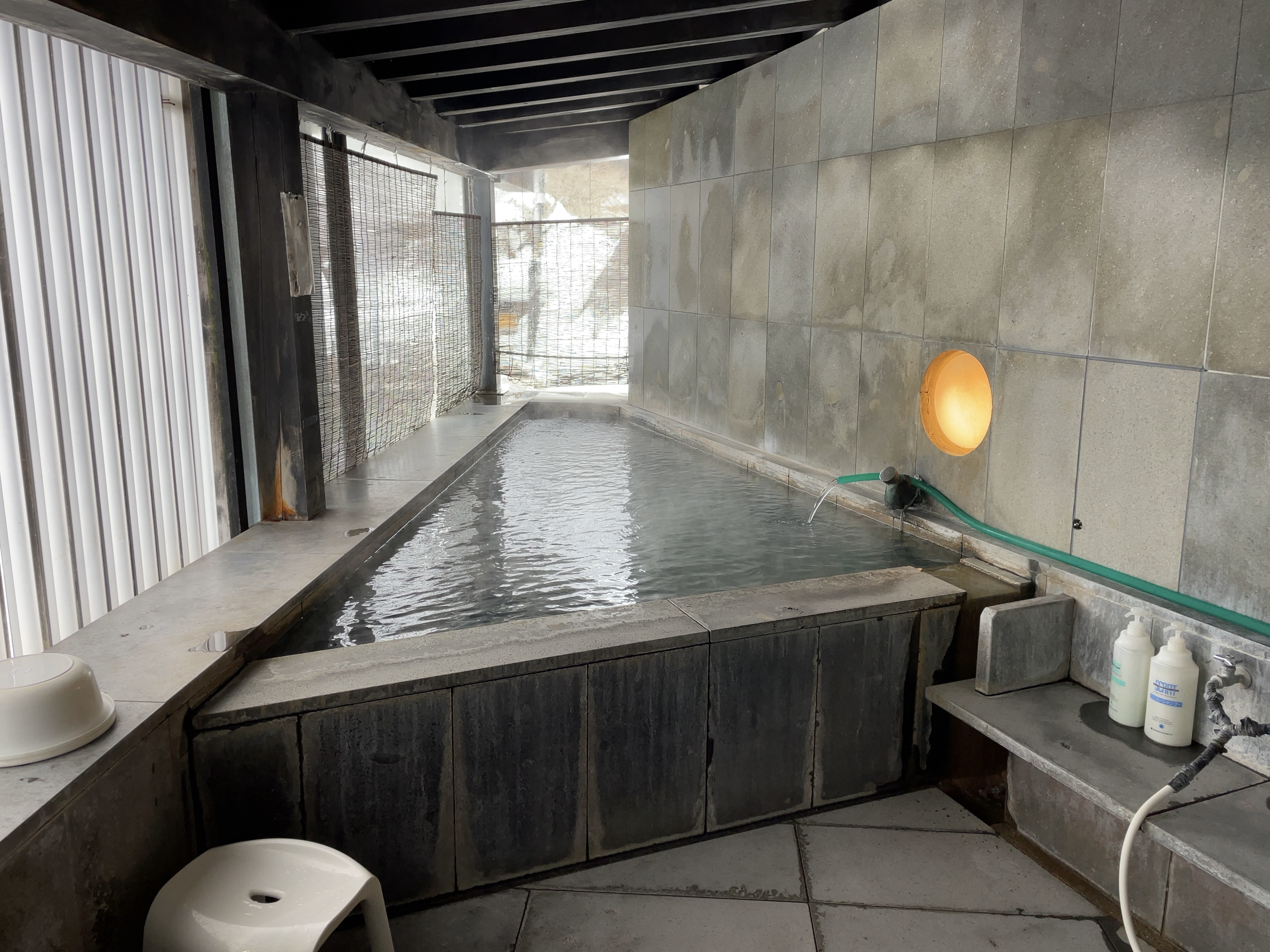 銀山温泉 共同浴場 しろがね湯