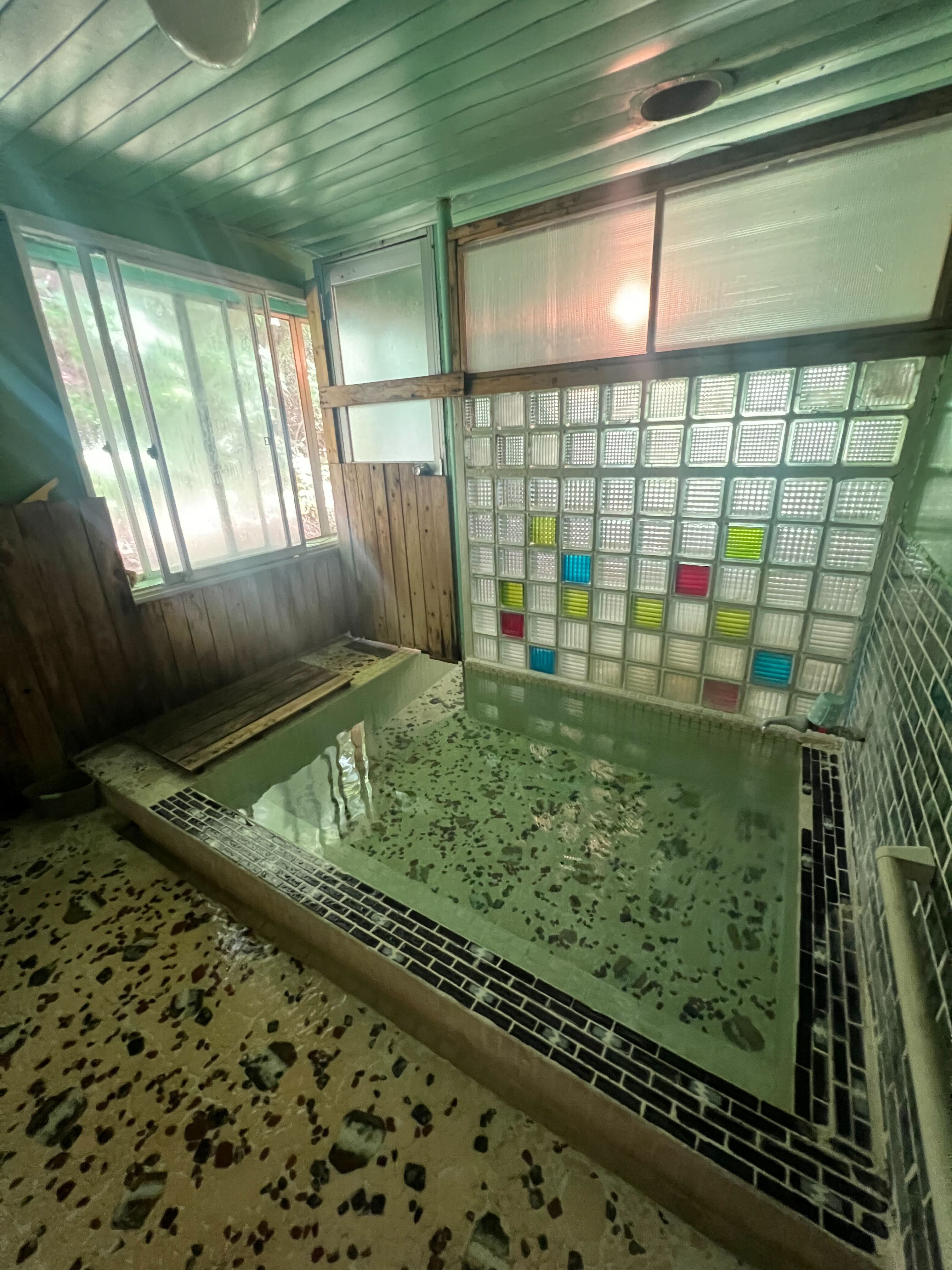 滝の湯温泉 癒恵の宿 一羽のすずめ